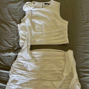 Abercrombie & Fitch Rosette Cascading Top and Skort Set (Size L)